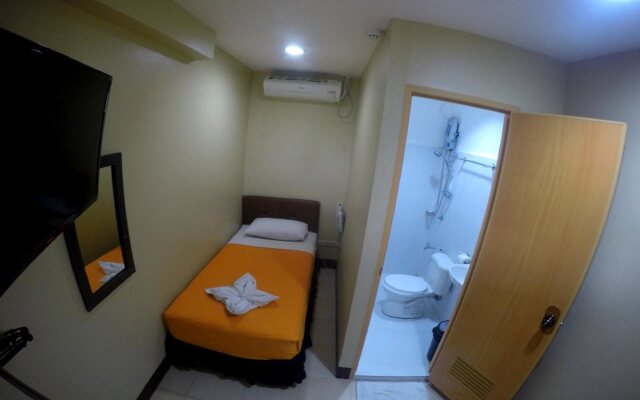 Park Avenue Residence Inn and Suites
