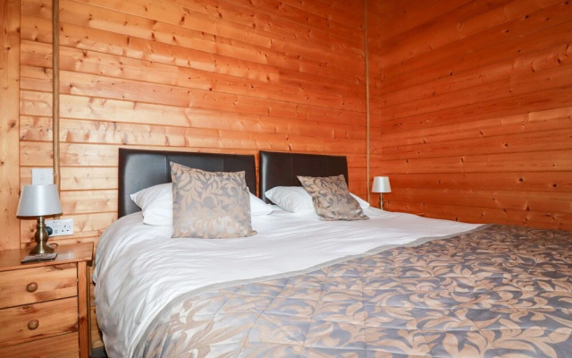 Cedar Lodge