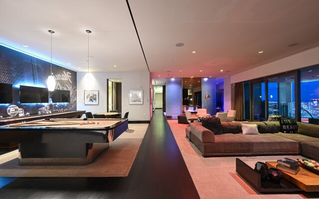 StripViewSuites at Palms Place