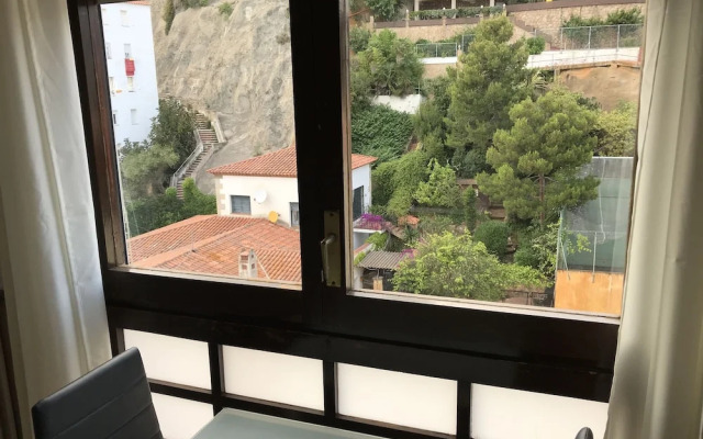 BTB By the Beach Zodiac