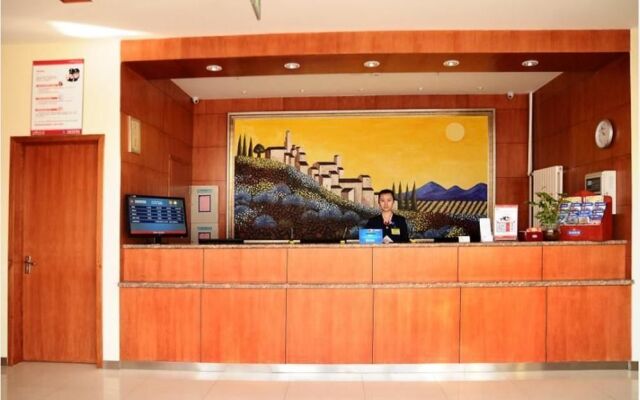 Hanting Hotel Changpin Beijing