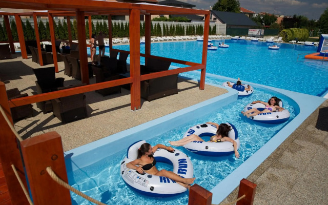 Hotel Senec Lake Resort