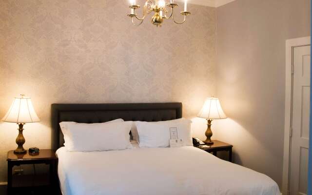 Hawthorne Hotel