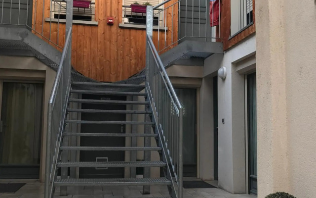 Lyo Hôtel