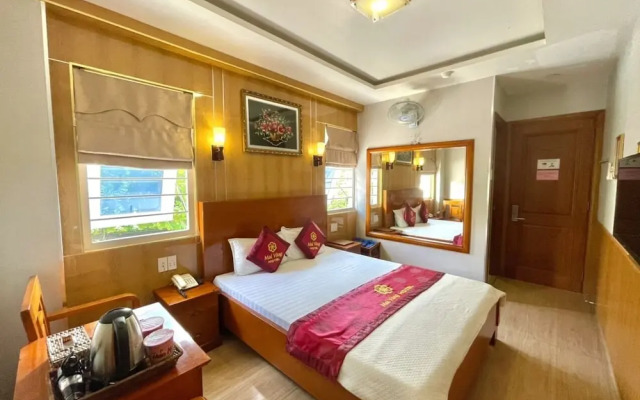Mai Vang Hotel