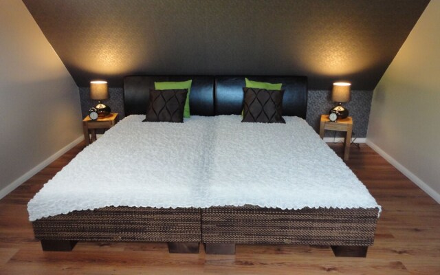 Gundies Home No. 15 GmbH