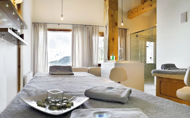 Authentic Apartment Located in the Center of Les Arcs 1950