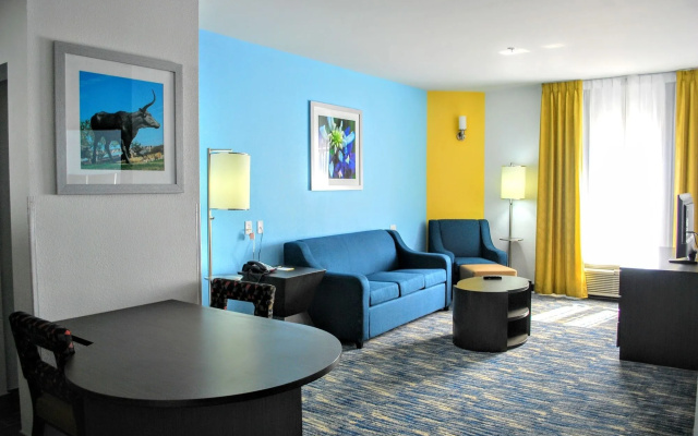 Days Inn & Suites Lubbock Medical Center
