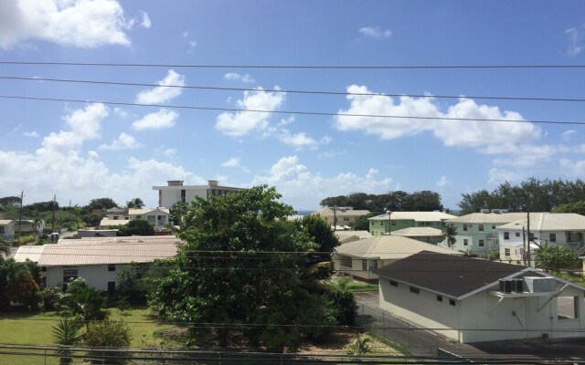 Cumber's Tropical Apartments
