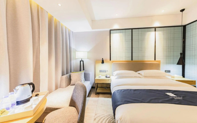 Echarm Hotel(Longyou Quzhou)