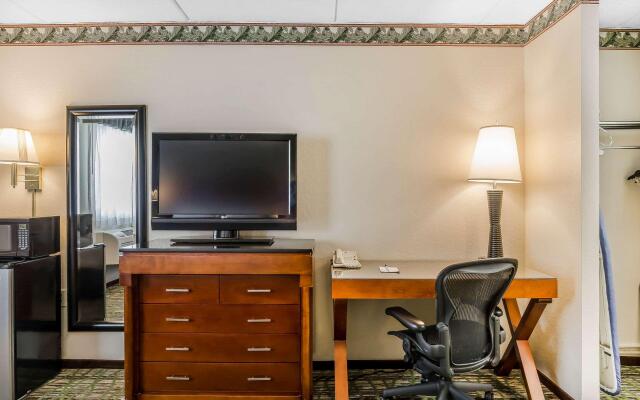 Quality Inn & Suites Lexington
