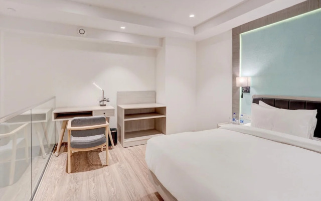 Sunday Hotels and Residences Gurgaon