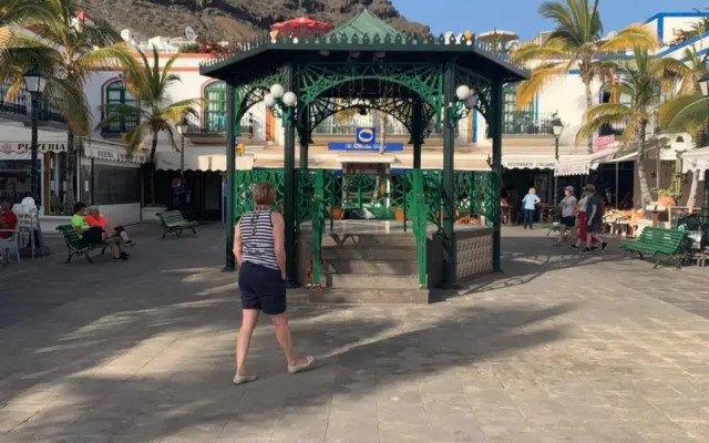 Volver Beach Hostel