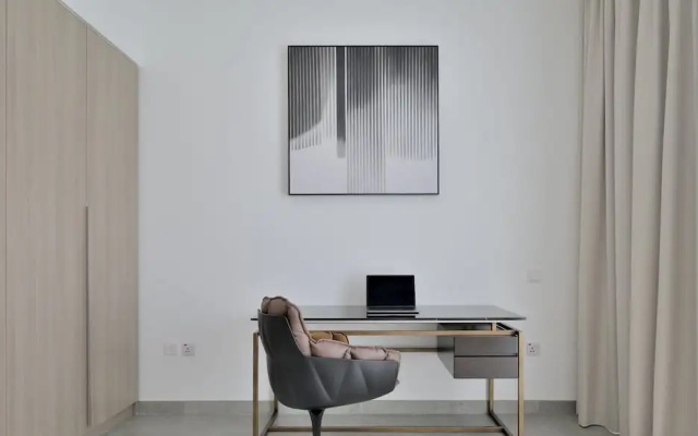 KOHH - 2BR in Stella Maris Tower