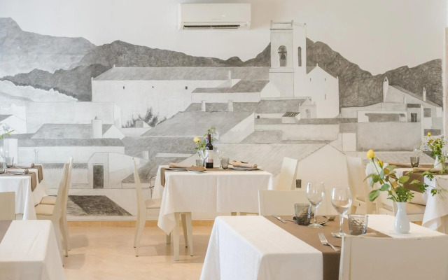 Hotel Jeni & Restaurant