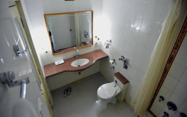 OYO Rooms Dairy Den Circle