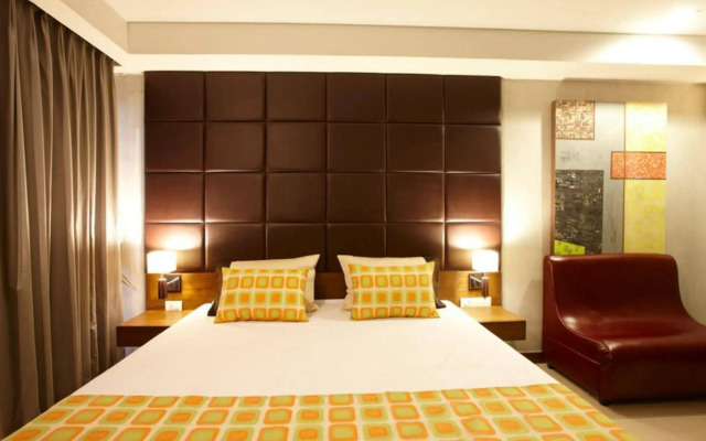 Collection O The Bangkok Cha Cha Suite