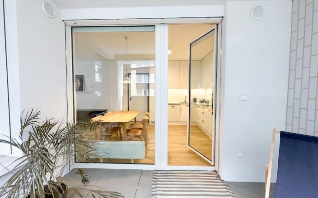 "new 3kk Apts: Holešovice Heart"