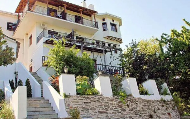 Guesthouse Rousis