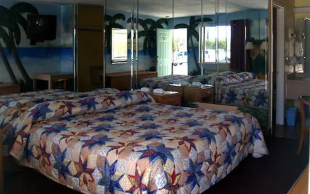 River Inn Motel