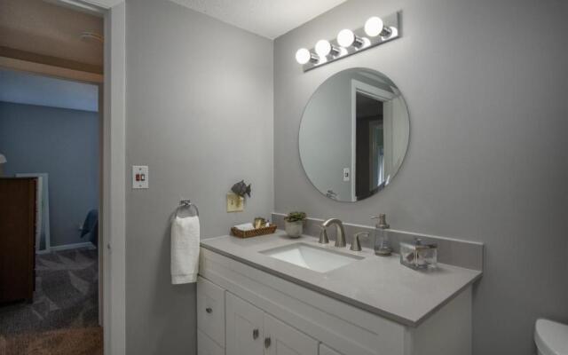 Journey House With Views