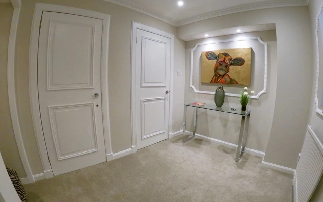 Escape to Edinburgh @ Abercromby Place