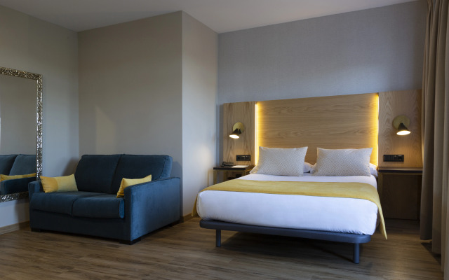 Hotel Zentral Mayoral