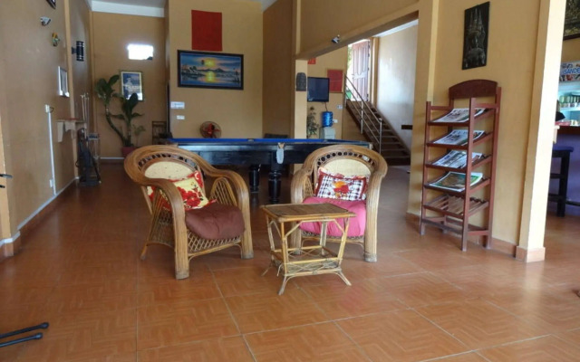 KONG Bar & Guesthouse