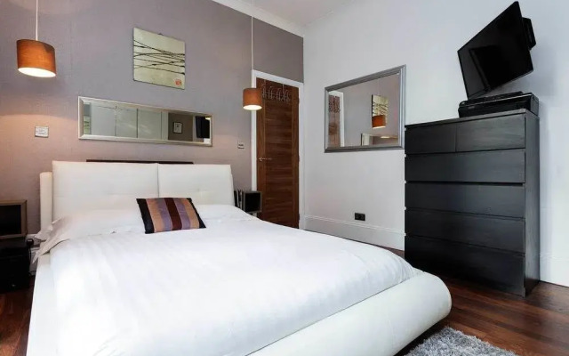 Veeve - Designer Clapham
