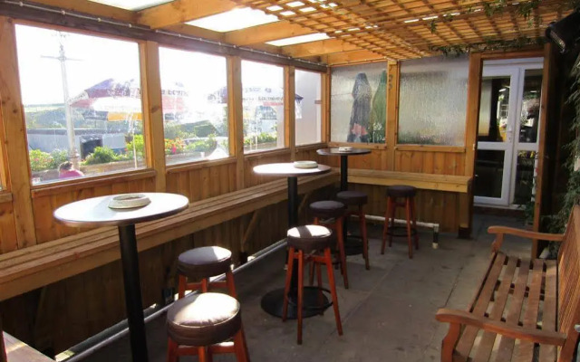 The Cornishman Inn