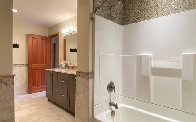 Mountain Harbor #139 2 Bedroom Condo