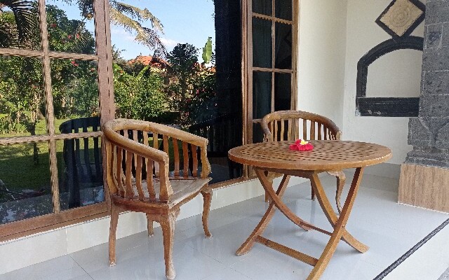Pande House RedPartner