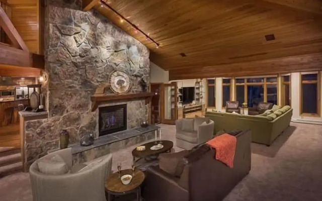 Trails Edge Lodge