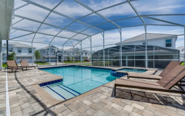 The Ultimate 9 Bedroom 5 Bathroom 9076hs