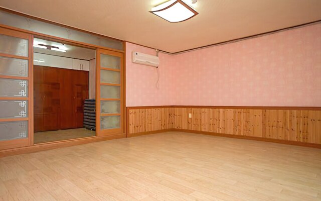 Taean Firenze Pension