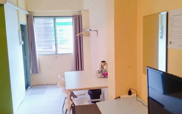 GO INN The Grand Palace