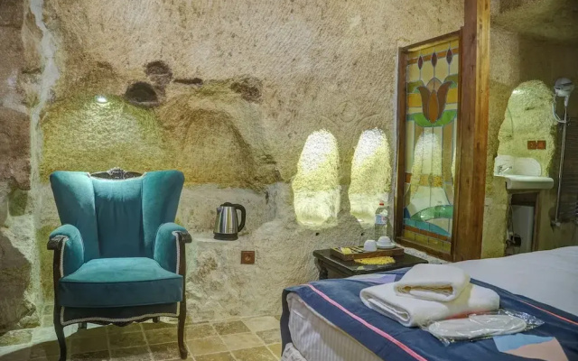 Gibos Cave Hotel
