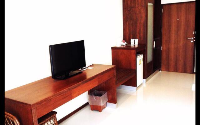 Baan Nilrath Hotel