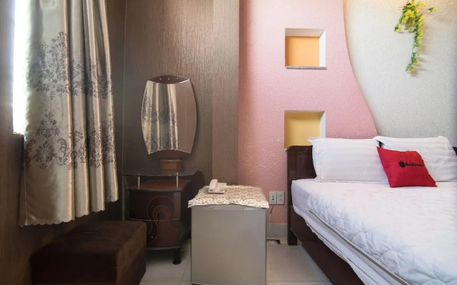 Reddoorz Plus Near Aeon Mall Tan Phu 2