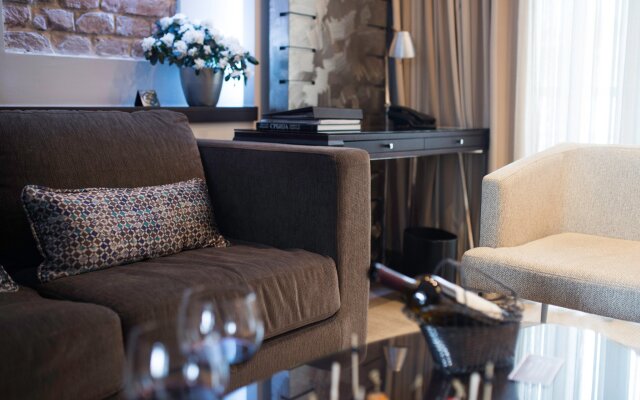 Townhouse27 Hotel
