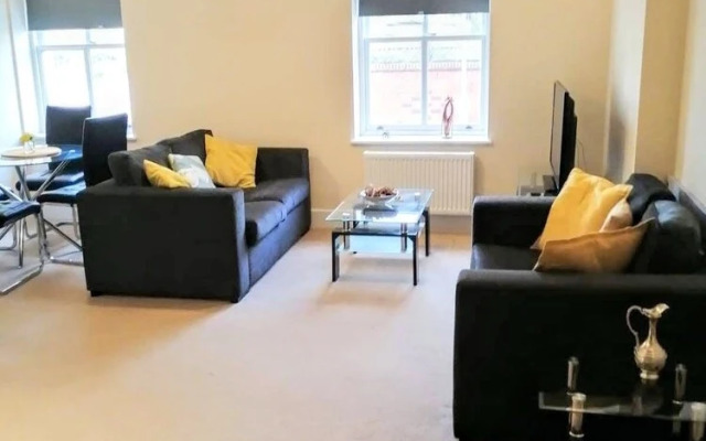 Sapphire Serviced Apartment