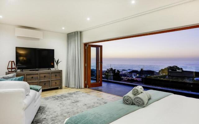 Jo Leo House by Totalstay