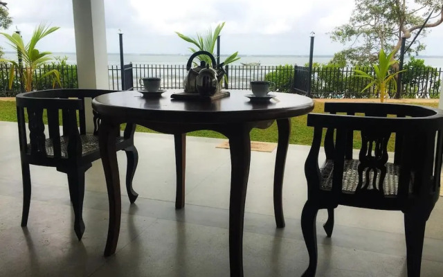 Negombo Holiday Home