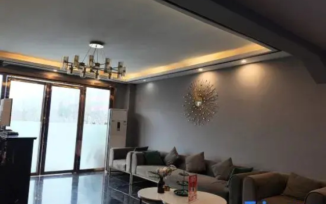 Kai mesi E sports Hotel