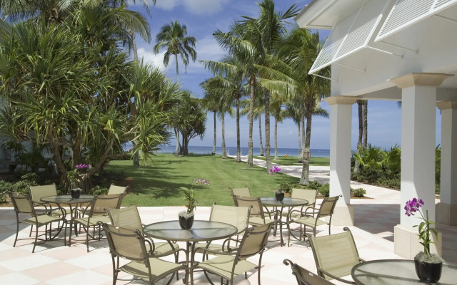 Naples Beach Club, a Four Seasons Resort