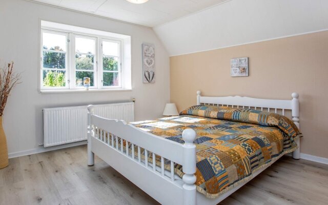 10 Person Holiday Home in Rødvig Stevns