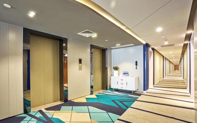 Holiday Inn Express Nanjing Xuanwu Lake by IHG