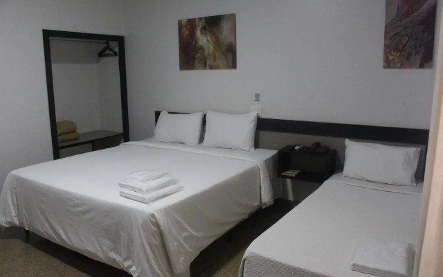 Hotel Oscar Blue