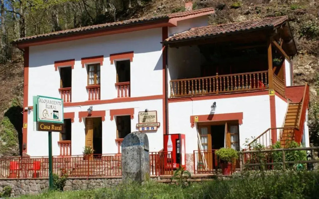 Casa Rural Priena