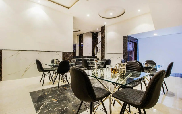 FabHotel Olivia Suite